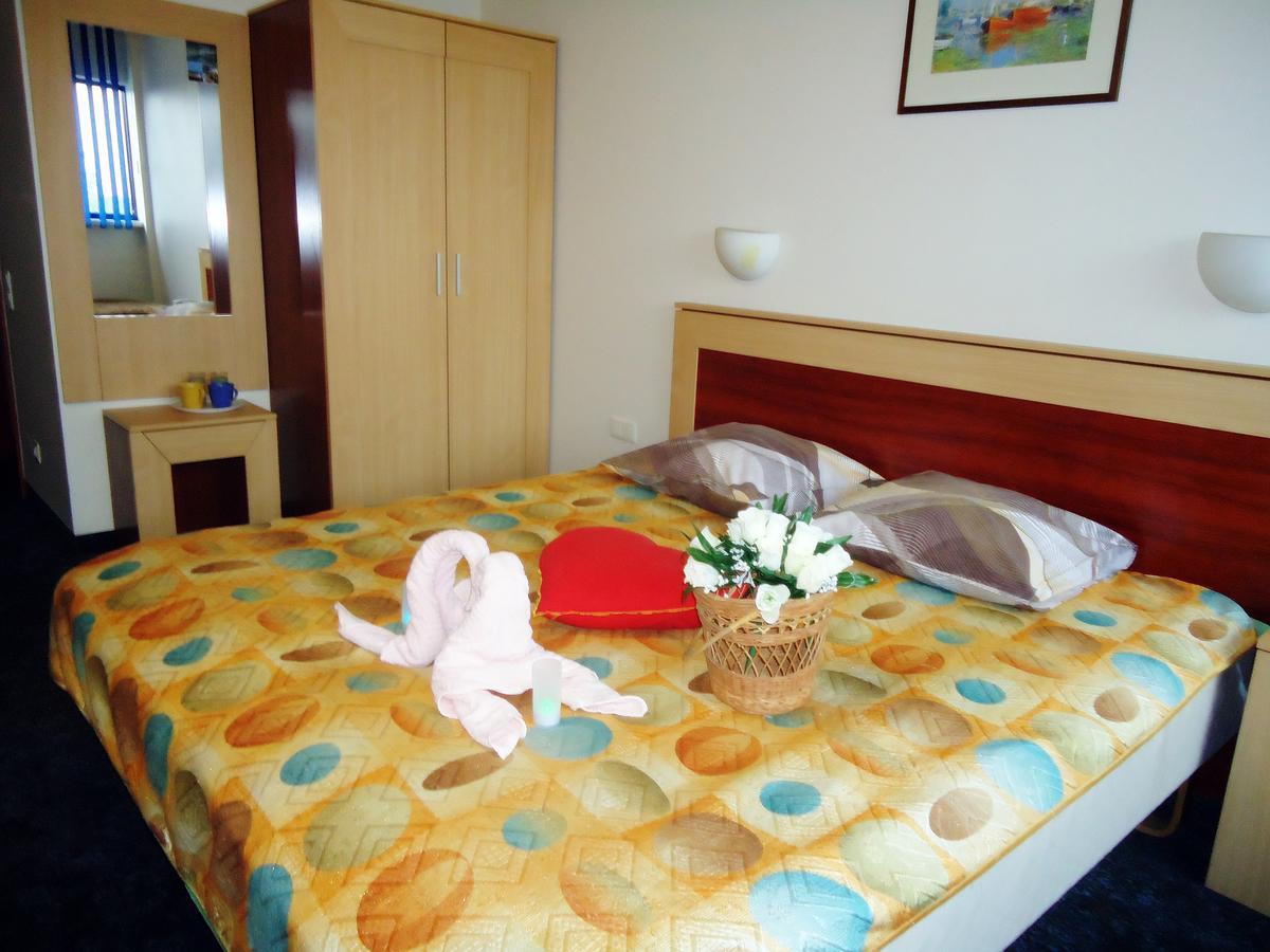 Tanagra Hotel Wilna Exterior foto
