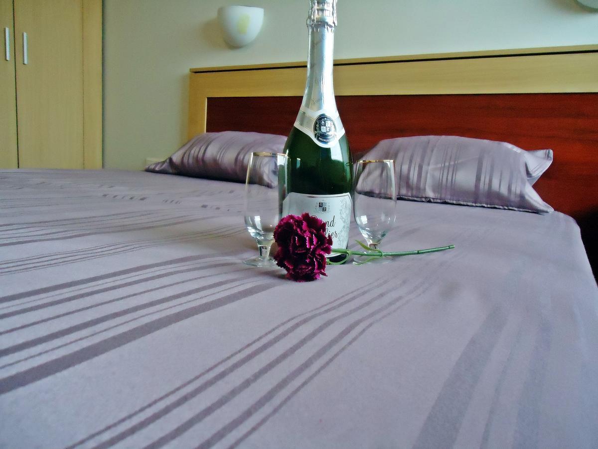 Tanagra Hotel Wilna Exterior foto