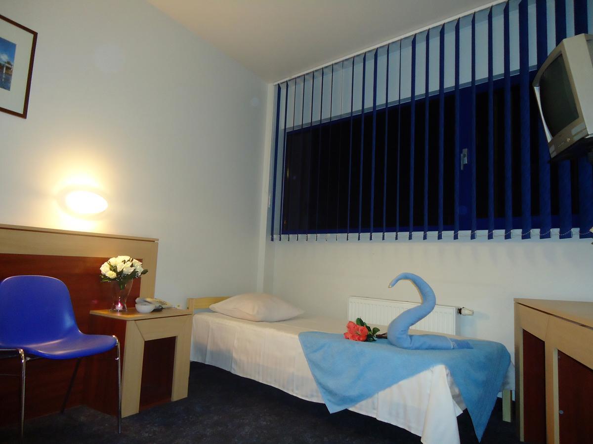 Tanagra Hotel Wilna Exterior foto